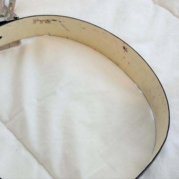 Guess Belt Size Small - Picture 8 of 10